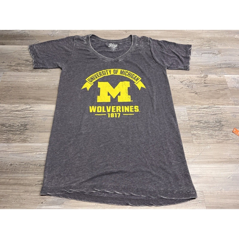 Blue 84 Michigan Wolverines Women's Tee Size M Vintage‎ Wash Soft Cotton Blend
